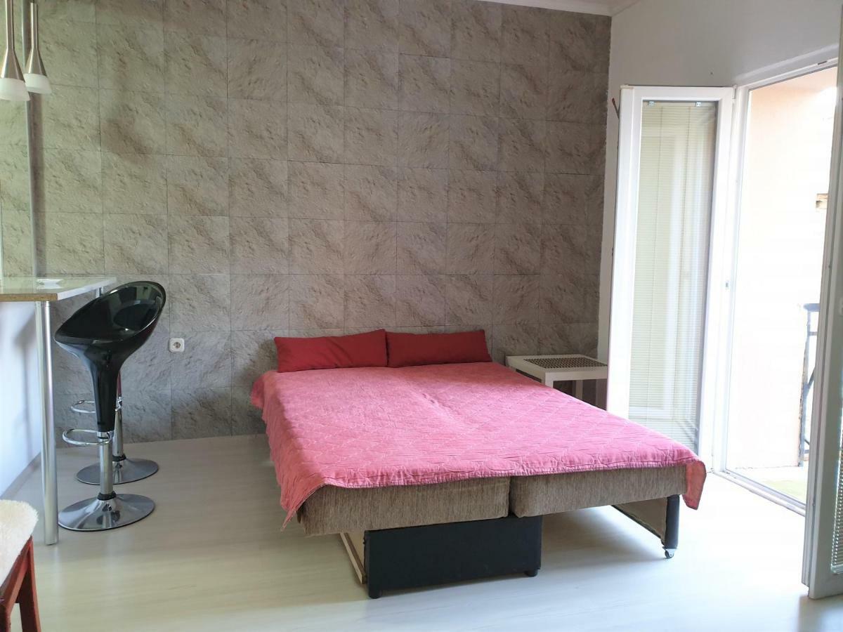 Alex Apartments Kruševo Eksteriør billede