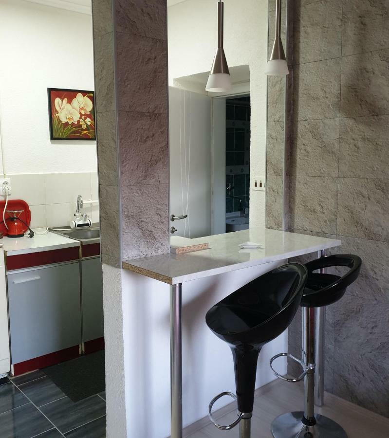 Alex Apartments Kruševo Eksteriør billede